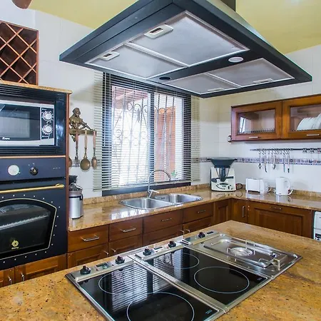 度假居 Chalet La Concha